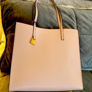 Brand new Mark Jacob tote originally $450
